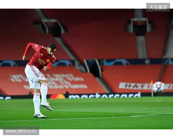 B费:拉什福德想要的传球方式很适合我们两人,他的前插非常出色 B费:拉什福德想要的传球方式很适合我们两人,他的前插非常出色