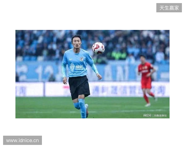 官方:36岁老将晋鹏翔加盟重庆铜梁龙 官方:36岁老将晋鹏翔加盟重庆铜梁龙