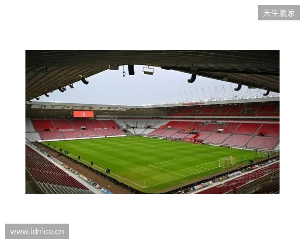 官方:桑德兰体育总监斯皮克曼离任,足球总监吉索尔菲接管 官方:桑德兰体育总监斯皮克曼离任,足球总监吉索尔菲接管