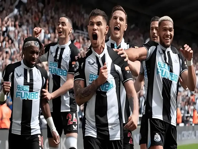 水晶宫vs利兹联：布伦南-约翰逊、伊斯梅拉-萨尔首发，卡尔弗特-勒温、卢卡斯-恩梅加出战